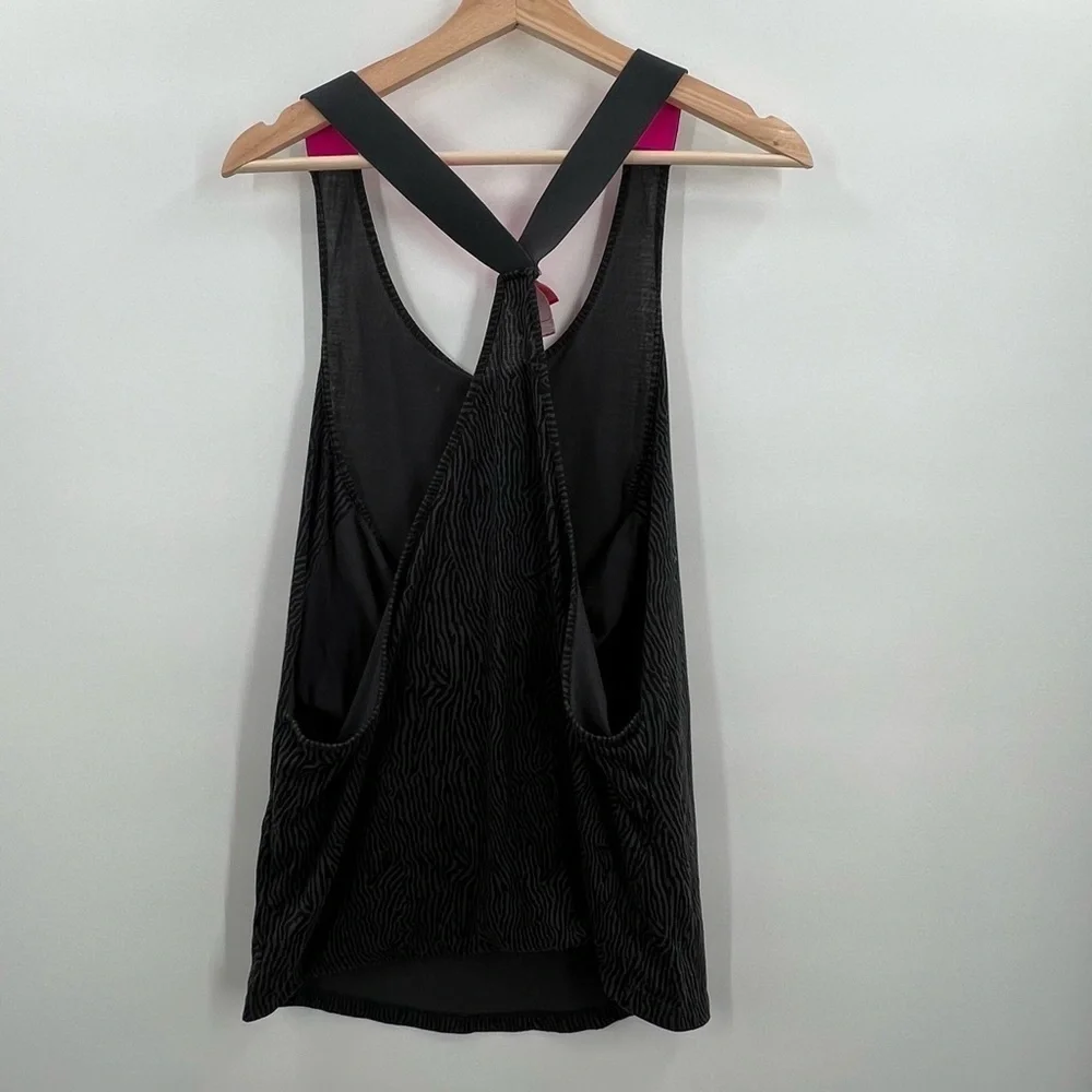 Nike Criss Cross Tank/Activewear Ladies Large